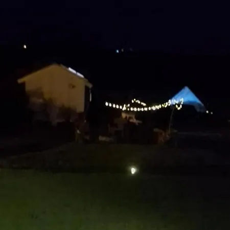 Sleep4glampingtent-neartralee-countryside